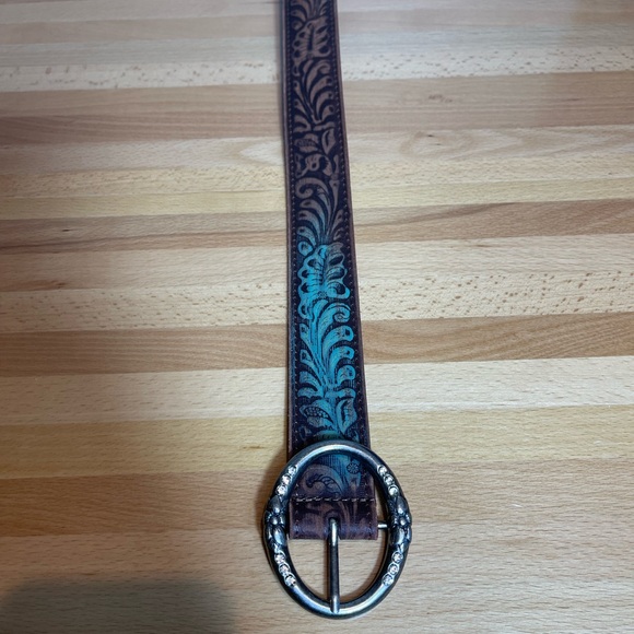 Women’s Leather Ring Buckle Floral Embossed Western Turquoise Belt Size Small - Picture 3 of 7
